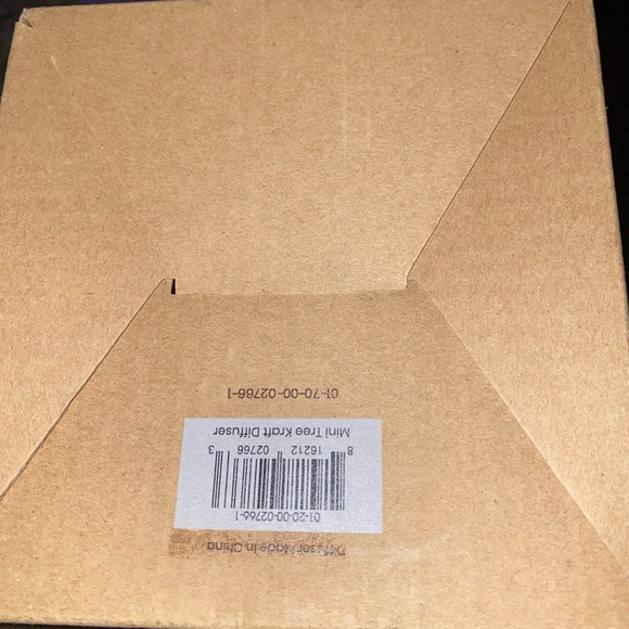 GuruNanda Mini Tree Essential Oil Diffuser - Ultrasonic Aromatherapy Humidifier - Picture 2 of 2